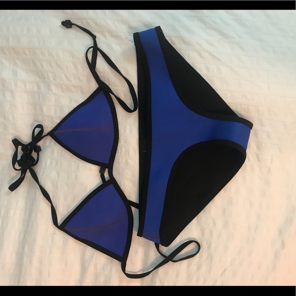 BLUE TRIANGL SWIMWEAR BIKINI - SMALL - Picture 2 of 4